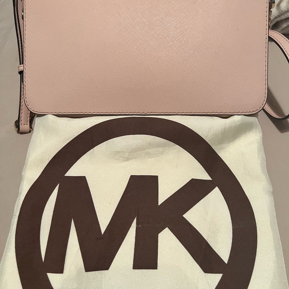 Michael Kors Blush Crossbody Bag